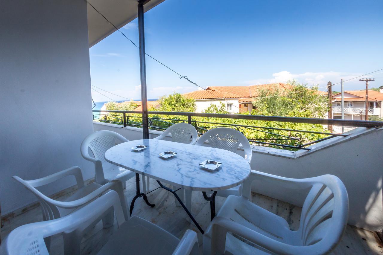 Velendzas Holidays Alykanas  Exterior foto