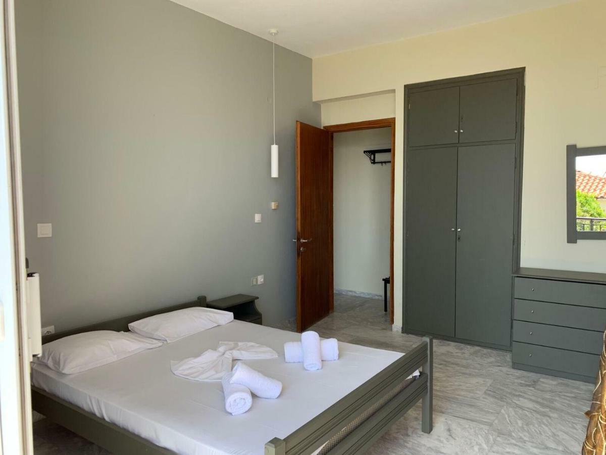 Velendzas Holidays Alykanas  Exterior foto