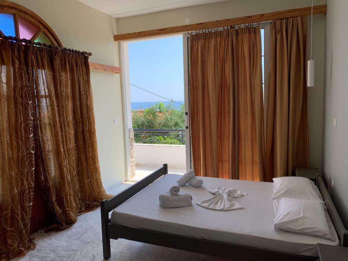 Velendzas Holidays Alykanas  Exterior foto