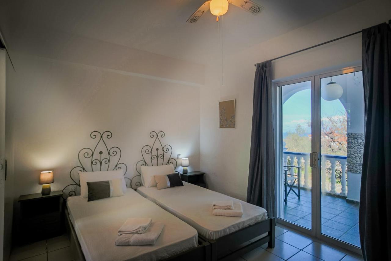 Velendzas Holidays Alykanas  Exterior foto